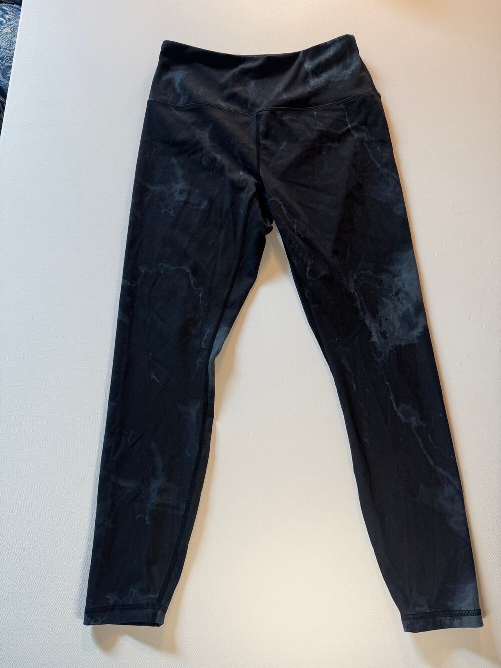 Spyder Active Blue Gray Camo Capri Leggings Womens S